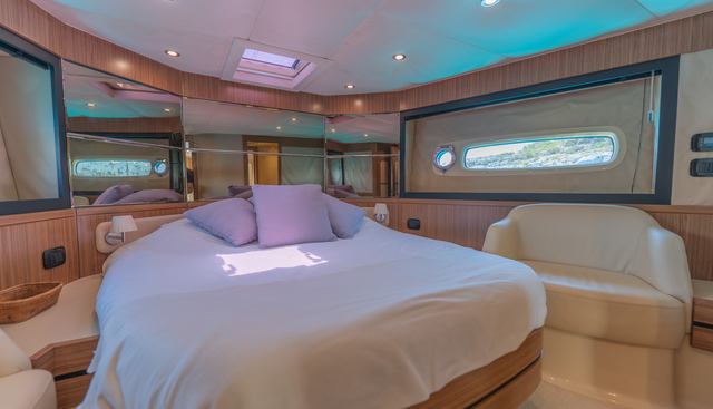 noname yacht for sale 24