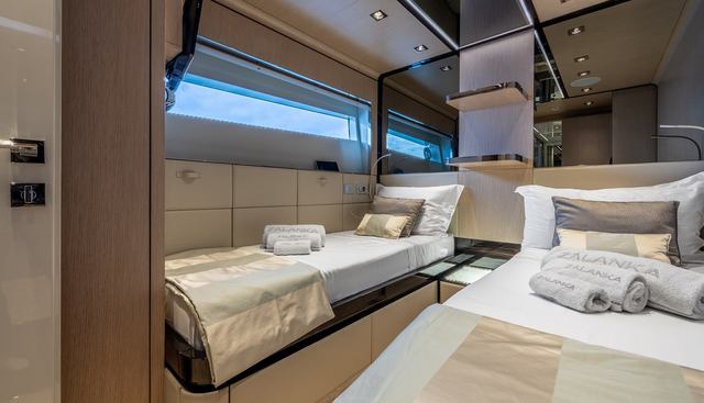 ZALANKA yacht for sale 30