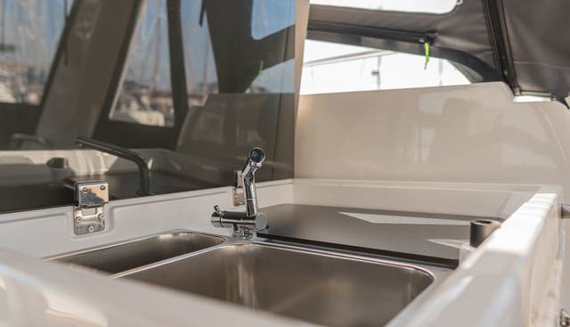 noname yacht for sale 14
