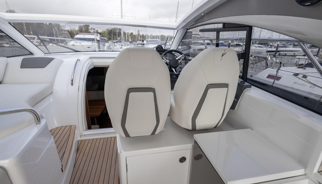 Time Out yacht for sale 40