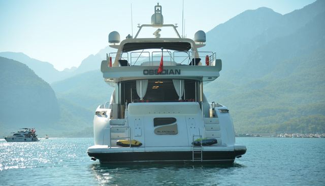 Obsidian yacht for sale 5