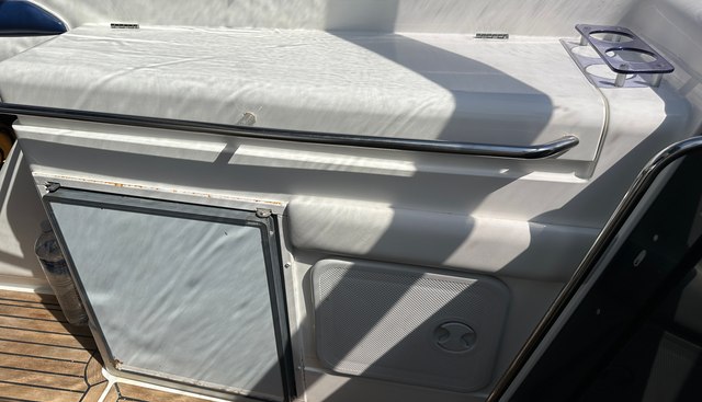 Locomotion yacht for sale 17