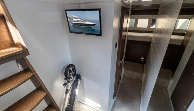 Luna of Chester yacht for sale 178