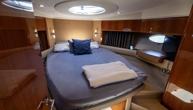 Aquaviva yacht for sale 38