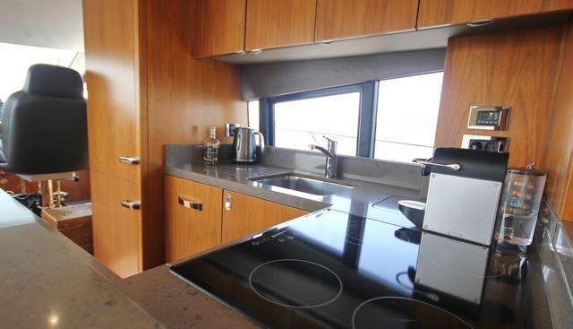 TURQUOISE yacht for sale 29