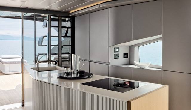 AB 110 yacht for sale 9
