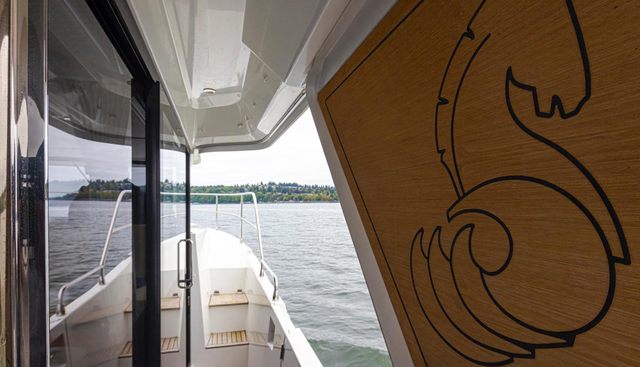 Cheers yacht for sale 19