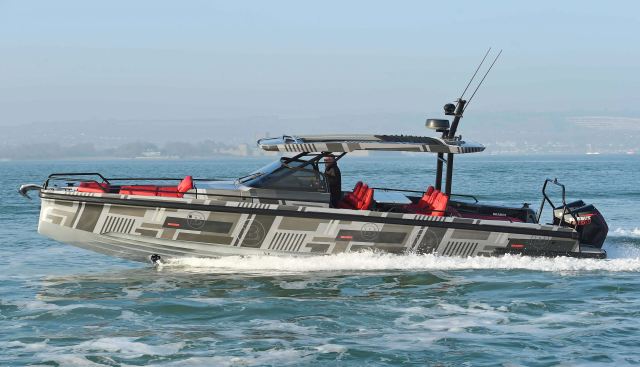 Brabus Shadow 900 Sun Top yacht for sale 7