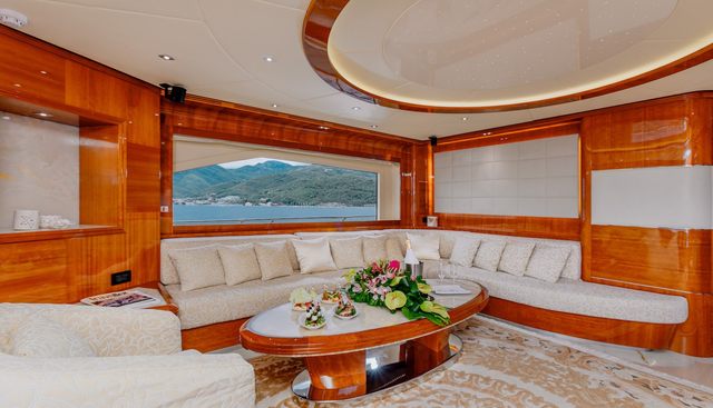 Lady Mura yacht for sale 8