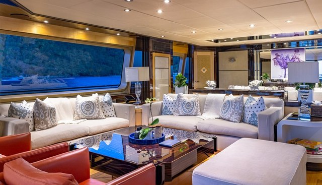 VESPER yacht for sale 7