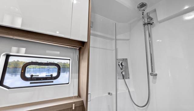 Trade Boat yacht for sale 32
