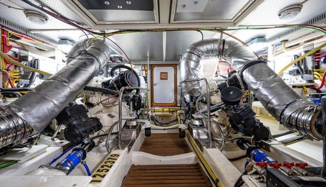 Homes yacht for sale 54