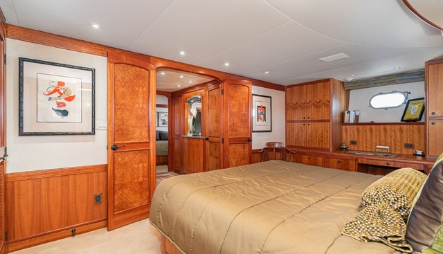 BESAME yacht for sale 18