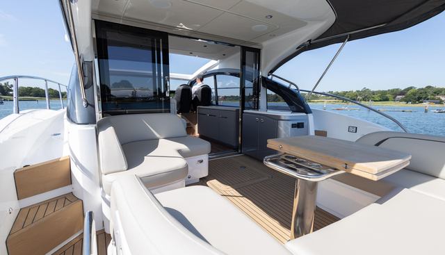 3 CABIN DECK VERSION yacht for sale 32