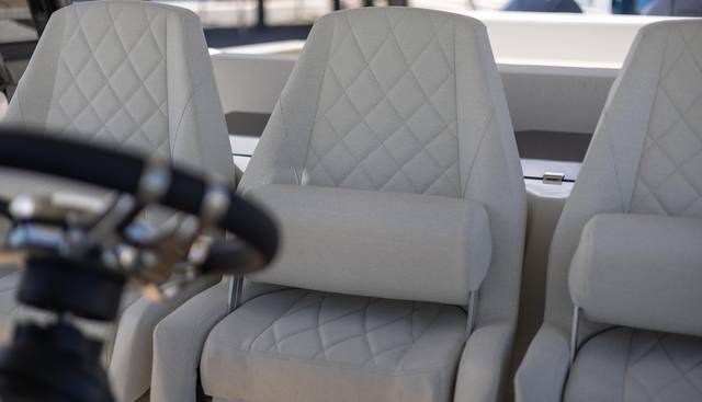 SN320GTO-796 yacht for sale 4