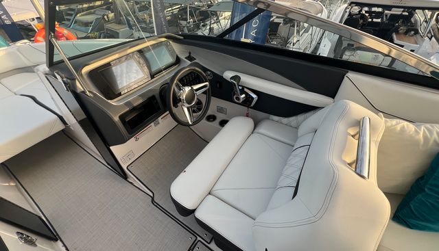 PALMA BOAT SHOW 2026 DISCOUNT - NEW: Regal LS6 - SAFE OVER 44.000€ yacht for sale 15