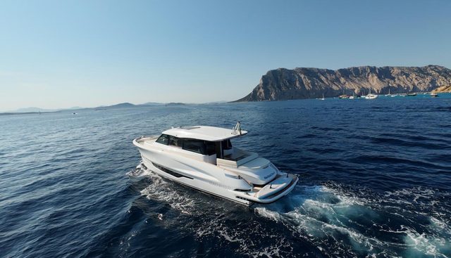 ETA BETA ONE yacht for sale 4