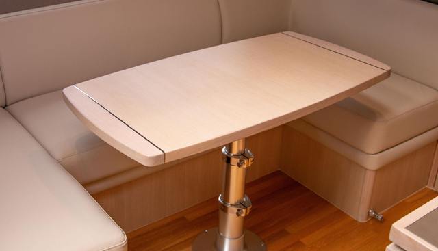 Bozzie yacht for sale 75