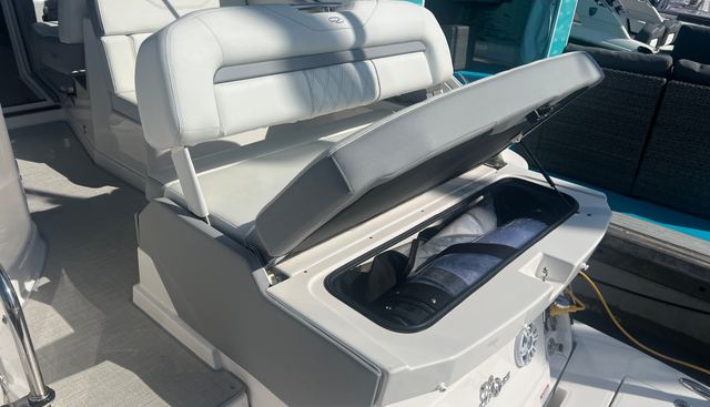 28 Express yacht for sale 12