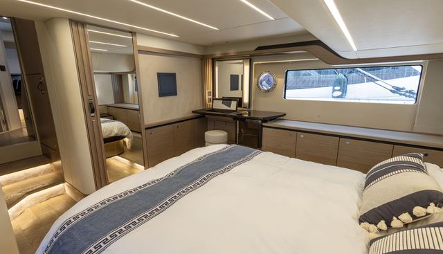 Quay to Happiness yacht for sale 27