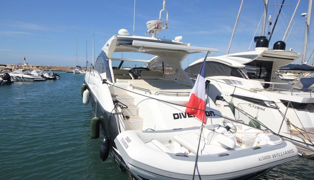 DIVERSION yacht for sale 4