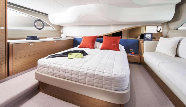 Theo yacht for sale 9