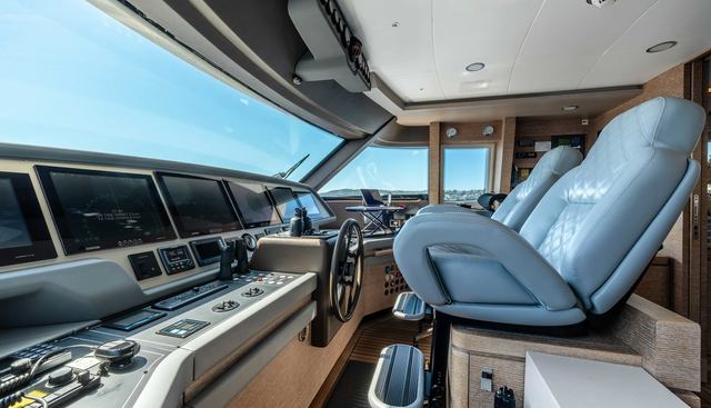 CENTURION yacht for sale 32