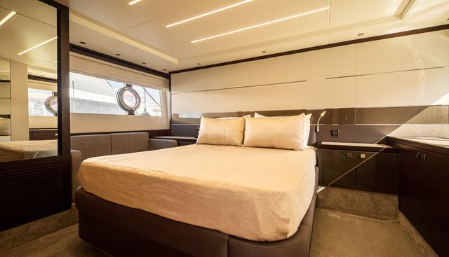 CACHAPA yacht for sale 18