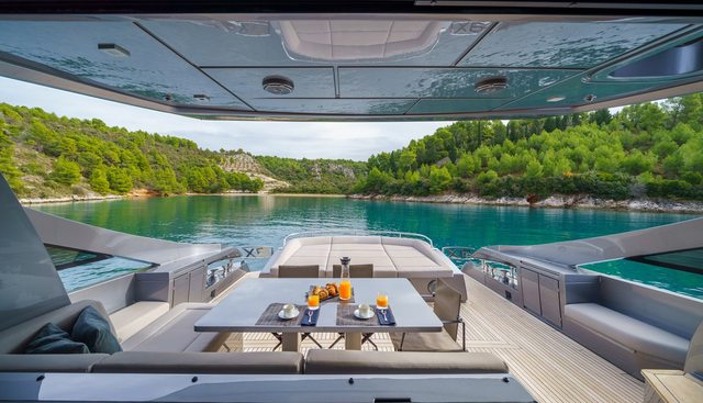 MAVIS yacht for sale 9