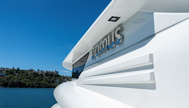 Domus yacht for sale 35