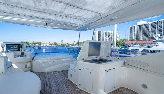 TWE11VE yacht for sale 60