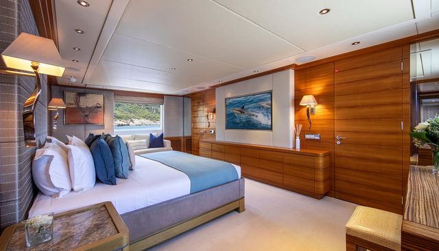 VA BENE yacht for sale 15