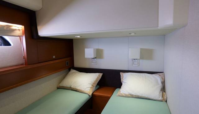 PRESTIGE 620 yacht for sale 54