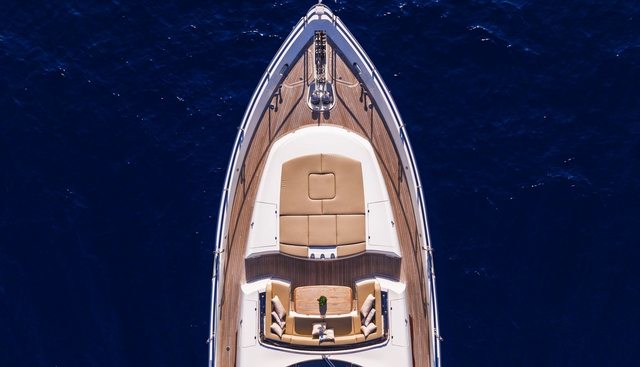 Blade 6 yacht for sale 2