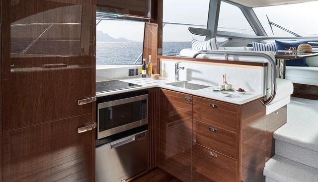 Viva yacht for sale 22