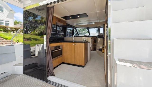 Tangerine Moon yacht for sale 19