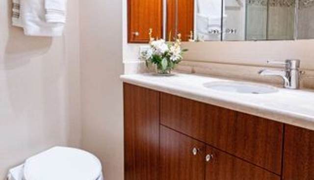 GRIFFIN yacht for sale 23