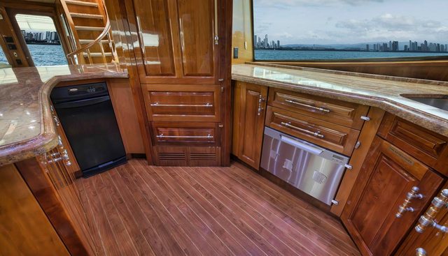 noname yacht for sale 34