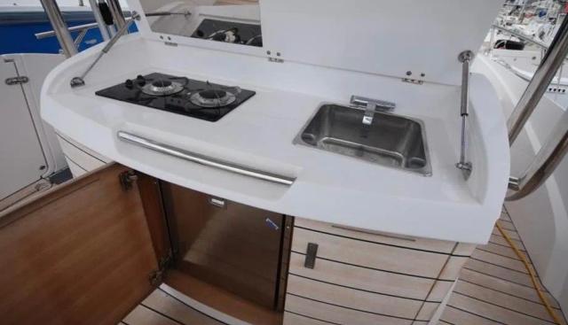 noname yacht for sale 15
