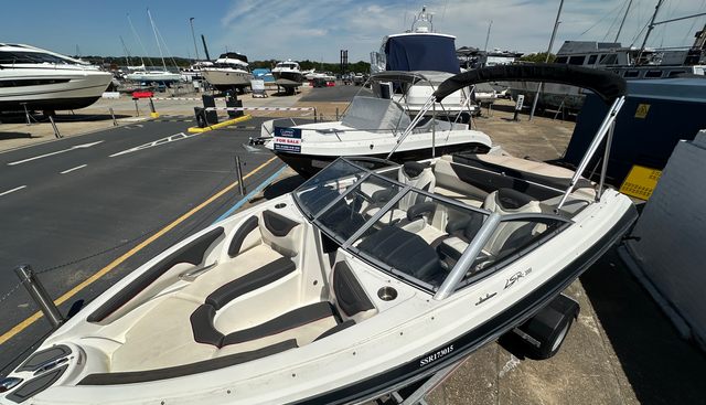 One Life yacht for sale 4