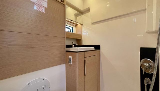 noname yacht for sale 53