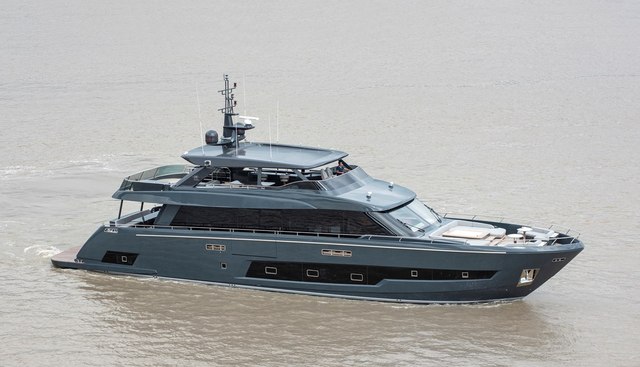 ALLEGRO FLYBRIDGE 98 yacht for sale 22