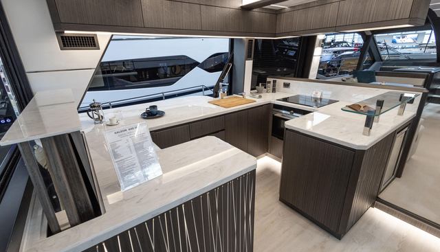 Seven yacht for sale 23