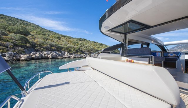 Fairline Targa 45 yacht for sale 14