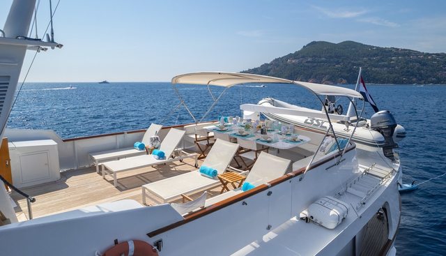 AMMIRAGLIO yacht for sale 3