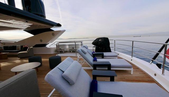 Survivor 2 yacht for sale 23