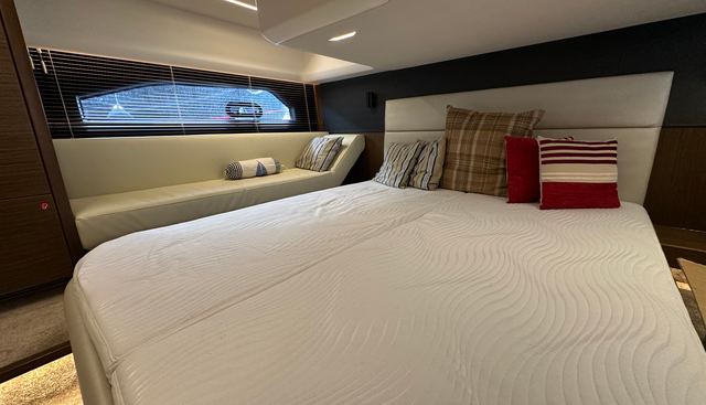 Folly Five yacht for sale 42