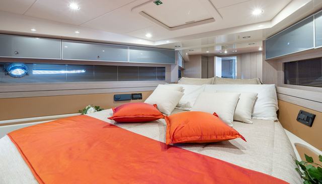 WINDTIME yacht for sale 25