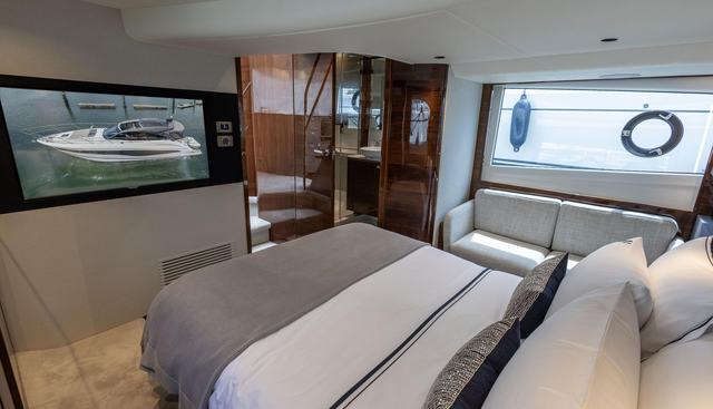 Sir Henry yacht for sale 37