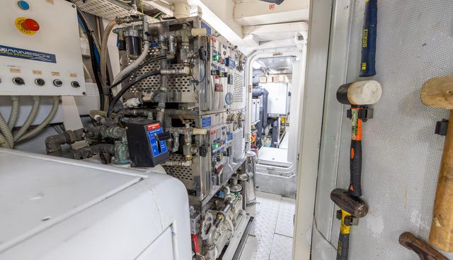 BENETTI CLASSIC yacht for sale 65